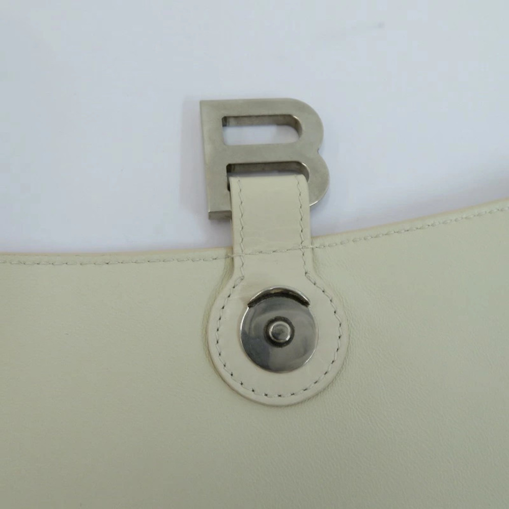 BALENCIAGA CRUSH SLING BAG PAPER CALF Shoulder White - Picture 14 of 15